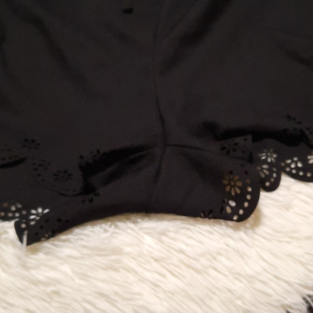 SHEIN Skort - Picture 7 of 8
